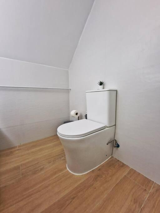 Encantador Duplex Para 6 A 1 Minuto De La Playa Benalmádena Εξωτερικό φωτογραφία
