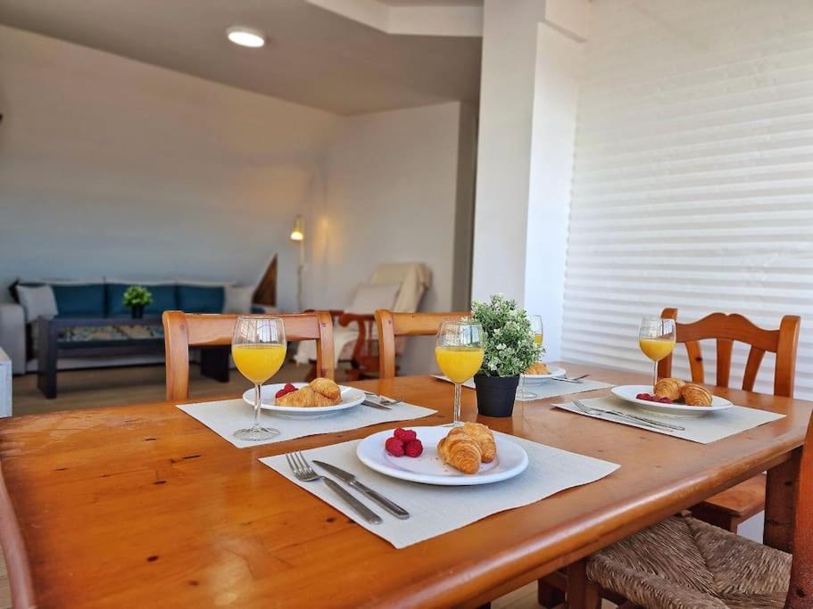Encantador Duplex Para 6 A 1 Minuto De La Playa Benalmádena Εξωτερικό φωτογραφία