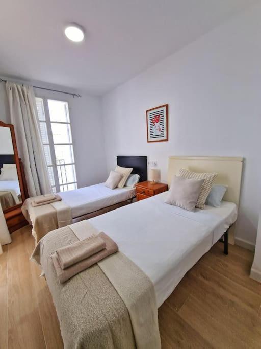 Encantador Duplex Para 6 A 1 Minuto De La Playa Benalmádena Εξωτερικό φωτογραφία