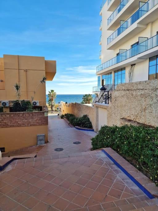 Encantador Duplex Para 6 A 1 Minuto De La Playa Benalmádena Εξωτερικό φωτογραφία