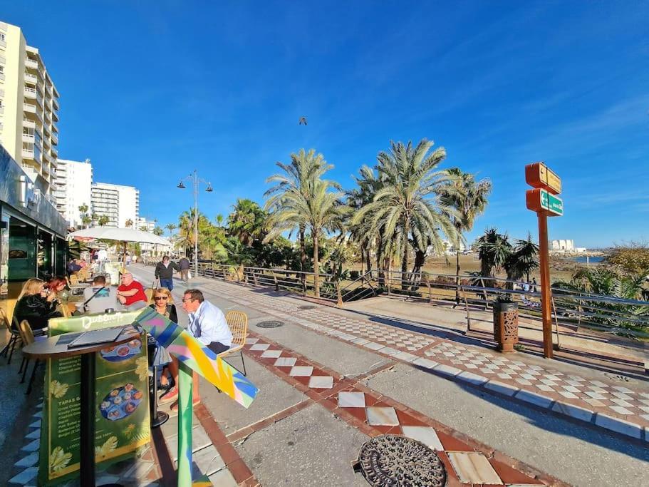 Encantador Duplex Para 6 A 1 Minuto De La Playa Benalmádena Εξωτερικό φωτογραφία