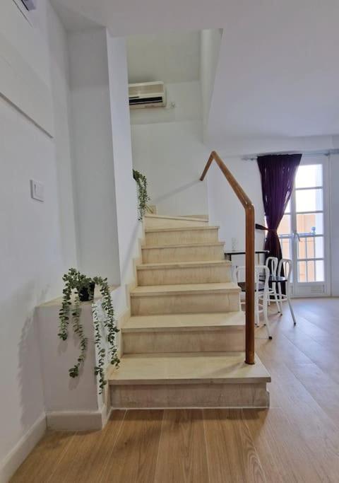 Encantador Duplex Para 6 A 1 Minuto De La Playa Benalmádena Εξωτερικό φωτογραφία