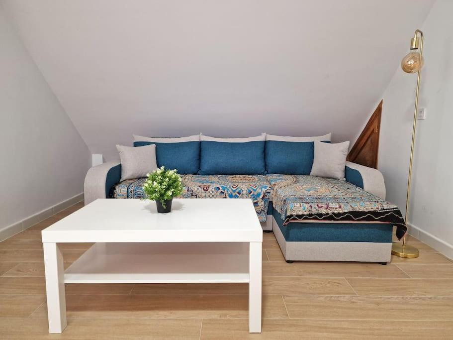 Encantador Duplex Para 6 A 1 Minuto De La Playa Benalmádena Εξωτερικό φωτογραφία
